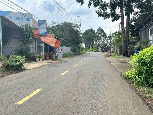 Cắt lỗ lô đất gần KCN Dầu Giây mặt tiền đường nhựa, lúc mua 1 tỷ 2, khu dân cư đông đúc