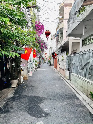 Nhà mới ở ngay Nguyễn Văn Vỹ - Chợ Bà Hoa - Ngã tư Bảy Hiền - 40m2 - Nhỉnh 5 tỷ
