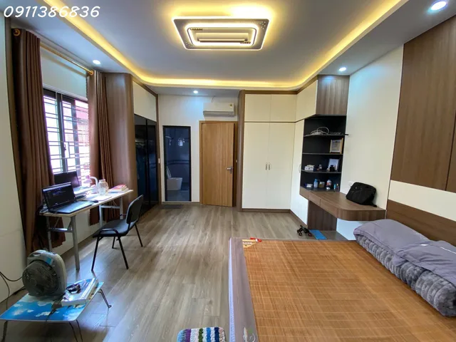 💥Siêu phẩm gần Hoàng Quốc Việt 52m 6 tầng Thang máy Ngõ to Gần phố, 16 tỷ có TL