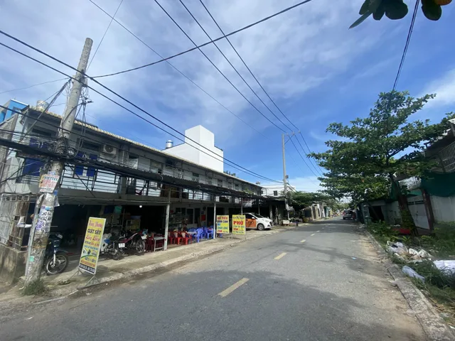 Bán Nhà riêng 308m2 có sẵn 308 m2 thổ cư giá 7.8 tỷ tại Đường Khuất Văn Bức Huyện Bình Chánh TP. Hồ Chí Minh