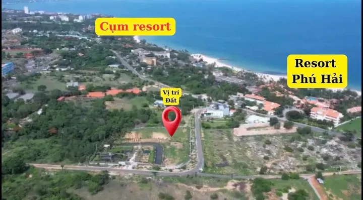 Bán 2000m2 đường nhựa Phú Hài, view biển đẹp. Giá 10 tr/m2 lvcc 0982482666