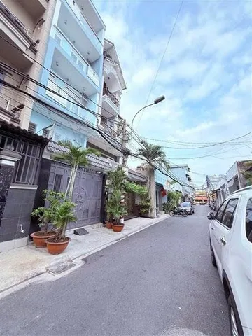 BÁN NHÀ – ĐƯỜNG 8M CÓ VỈA HÈ – ĐƯỜNG C1 GẦN GA T3, CỘNG HÒA – TÂN BÌNH – 14.5 TỶ
