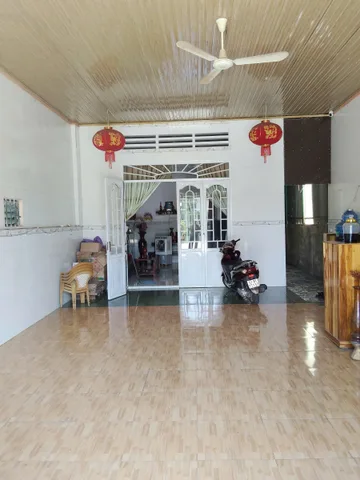 Bán nhà 264m² có sẵn 70m² thổ cư ngang 6m giá 2.15 tỷ tại Xã Hòa Phú