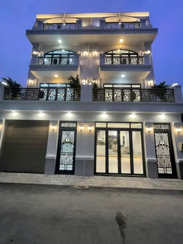 Bán nhà 4 tầng, ngay cầu LONG KIỂN, 83,4m², đường Lê Văn Lương, giá 10.5 tỷ