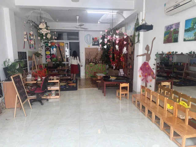 MẶT PHỐ TRẦN QUỐC HOÀN – LÔ GÓC 2 MẶT THOÁNG – KINH DOANH BẤT CHẤP 🔥