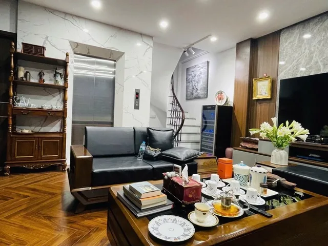 BÁN NHÀ NGUYỄN VĂN CỪ, BỒ ĐỀ 45M2- Ô TÔ TRÁNH- Ở SƯỚNG- HƠN 20 TỶ