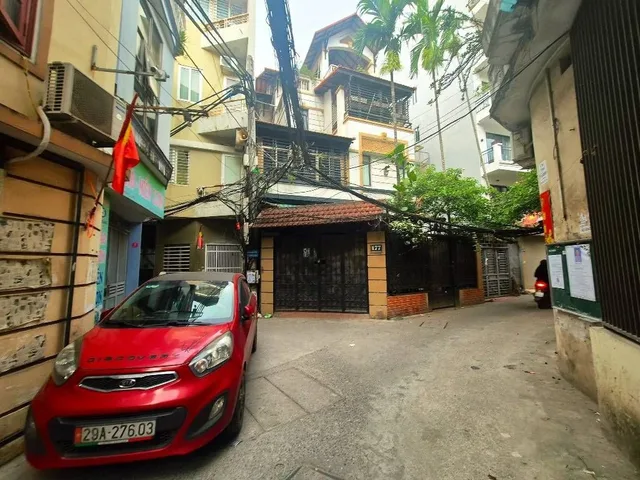 Bán nhà phố Thái Thịnh, 45m, ô tô vào nhà, ngõ thông kinh doanh 13,5 Tỷ