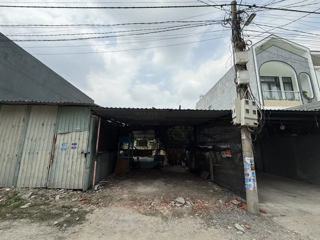 Bán đất 87,7m² có sẵn 60m² thổ cư ngang 5m giá 2.5 tỷ tại Phường Bình Dương
