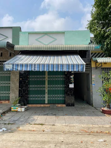 BÁN DÃY TRỌ THỚI HOÀ Mp3 ,TPHCM
Vị trí: Đường NJ14 CÓ HT BANK 2tỷ5