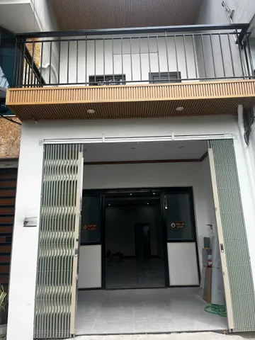 CC cho thuê nhà 50m ô tô  Lương Thế Vinh, 68m² x 2 tầng, mặt tiền 3.7m, giá 15 triệu