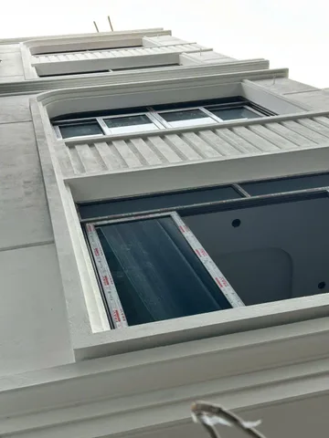 CẦN BÁN NHÀ THANH AM, VIỆT HƯNG 45M² 6 TẦNG, Ô TÔ VÀO NHÀ, THANG MÁY, FULL NỘI THẤT !