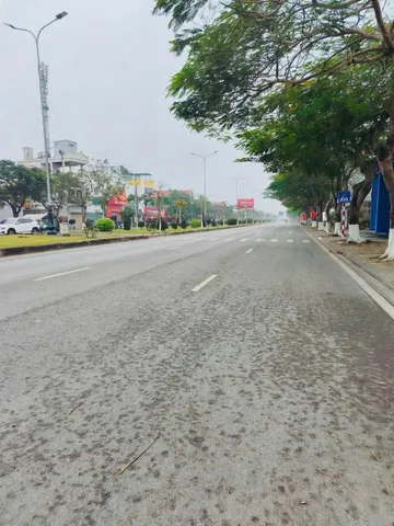 BÁN LÔ ĐẤT MẶT ĐƯỜNG 353 PHẠM VĂN ĐỒNG - DƯƠNG KINH - HẢI PHÒNG