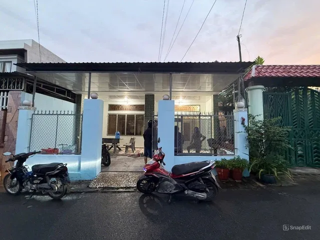 Kẹt lắm rồi - Bán gấp căn nhà cấp 4 ở 1/ Nguyễn Thị Lắng - TPT - 100m2 SHR giá 890 triệu