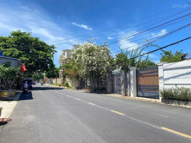 ĐƯỜNG TRẦN BÌNH TRỌNG - KHU Ô BÀN CỜ TÁI ĐỊNH CƯ PHƯỚC HẢI - ĐI BỘ RA BIỂN 500M