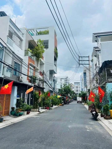 BÁN NHÀ BÌNH TÂN ĐS5 GẦN KÊNH THAM LƯƠNG,GIÁP TÂN PHÚ HXT, 83m2 - 4 Tầng BTCT 4.3m x 19m, GIÁ CHỉ 7.7 TỶ 
Gọi Ngay: Em Nhân 038-201-9921.Để hỗ trợ xem nhà