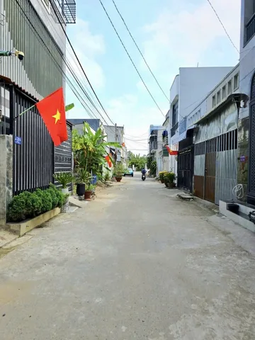 🚗 BÁN NHÀ 3 TẦNG - 64M2(5*12.5), HOÀN CÔNG - 4PN, 3WC - KHÔNG QH - CĂN GÓC 2 MẶT HẺM XE HƠI - GẦN CHỢ, TRƯỜNG - P LONG TRƯỜNG, THỦ ĐỨC.(Q)