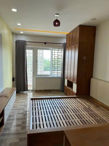 Bán Gấp Nhà phố 5 Tầng 57m2 Thang Máy Mặt Tiền Đường Kênh Tham Lương  P 13 Gò Vấp