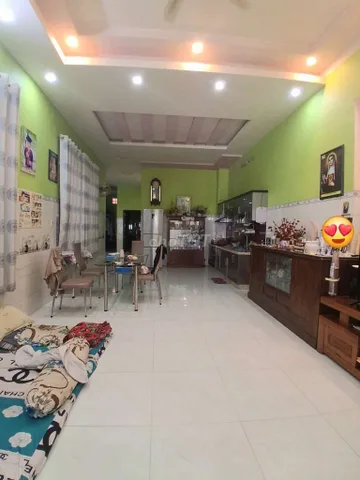 Nhà gần vòng xoay Gò Đậu, rộng 162m2 có 3 phòng rộng, giá 12 triệu/th