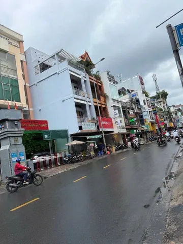 BÁN NHÀ PHẠM VĂN HAI - GẦN 100M2, NGANG HƠN 5M, 4 TẦNG, SÁT MT, XE NGỦ NHÀ - HƠN 17Tỷ