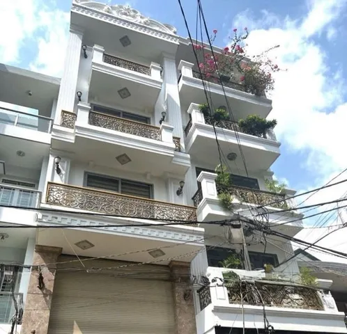 Bán nhà 85m²  4.6×19m² giá 18.6 tỷ Phường Phú Thạnh