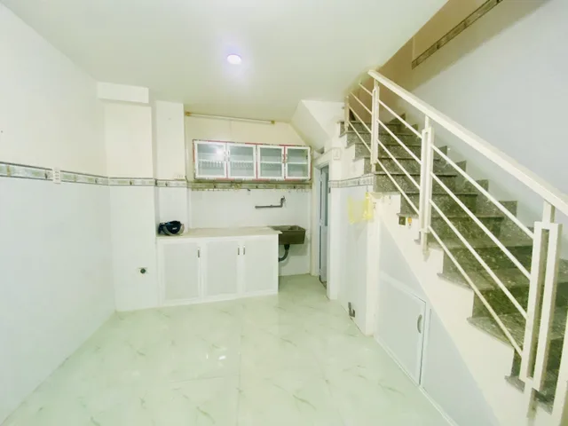 Bán nhà Gò Vấp - Chỉ 2.05 Tỷ - giáp Bình Thạnh - có hỗ trợ vay ngân hàng
