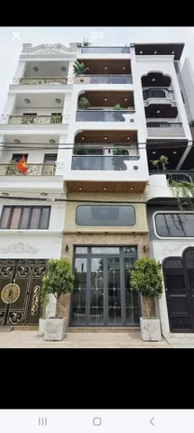 BÁN NHÀ  ( 4 M X  27 M X 4 TẦNG )GIÁ : NHỈNH  11 TỶ TL ,TẠI ĐƯỜNG  HẬU GIANG, PHƯỜNG PHÚ LÂM