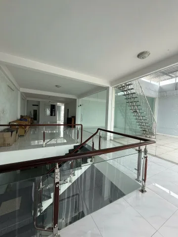 BÁN TÒA NHÀ VĂN PHÒNG LÊ ĐÌNH CẨN BÌNH TÂN 280M2 5 TẦNG 25 TỶ 920M2 SÀN THANG MÁY