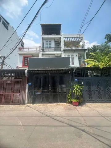 Bán nhà 80m² có sẵn 68m² thổ cư ngang 4m giá 8.3 tỷ tại Đường Tân Thới Nhất 14 Phường Đông Hưng Thuận