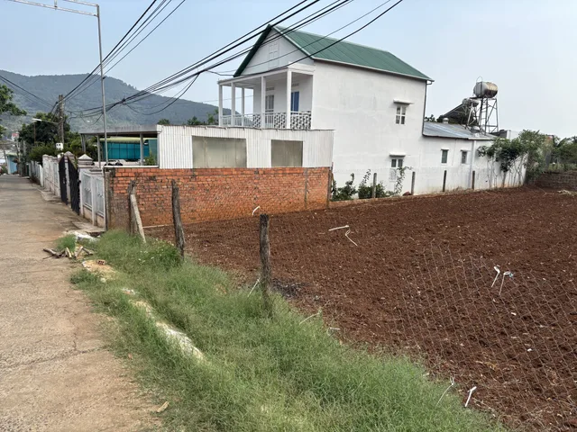 Lô đất ngay sân bay liên khương - trung tâm Hành chính Đức Trọng