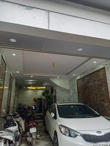 Xuân Đỉnh, ô tô vào nhà, 4 tầng, ô chờ thang máy, 52m2, giá 13.8 tỷ