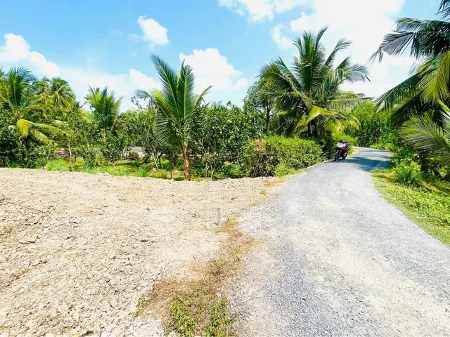 Bán đất 140m² full thổ cư ngang 5m giá 320 triệu tại Đường Nhựa Xã Bình Phước