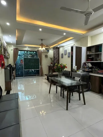 Bán nhà 4 tầng thông 2 đầu khu 10 chợ có đại phúc dt 88m2 + mt 5m giá 15.5 tỷ