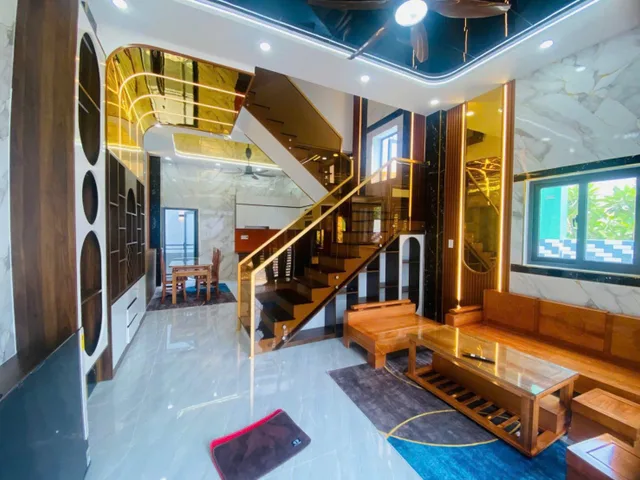 Nhà 3tầng 5tỷ9 phường Bình Chiểu- hẻm ô tô đường Tỉnh Lộ 43 . 73m đất . Nhà mới sổ riêng