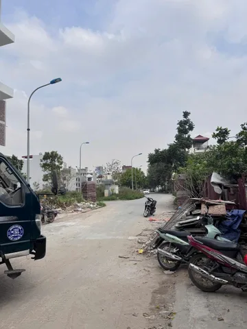 Bán lô chục xương cá khu 5 đại phúc dt72m2 + mt 6m + hướng ĐB giá 8.3 tỷ