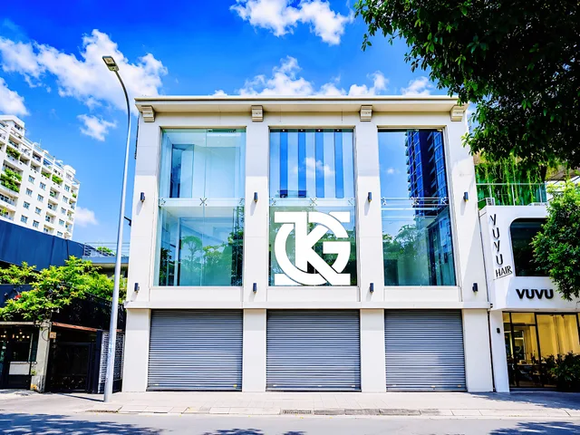 ❇️❇️ Cho Thuê Nhà GÓC 2MT: 223-225-227 Nguyễn Trãi - Quận 1 - 12x18m, 3 tầng