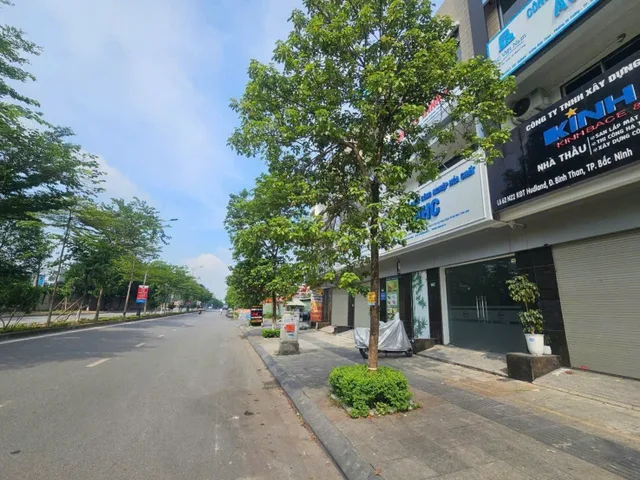 Bán nhà lk 3.5 tầng hud b đường bình than dt 110m2 + mt 5.5m + hướng ĐN giá 21.5 tỷ