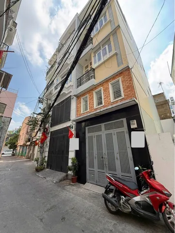 Nhà bán huỳnh văn bánh 5 tầng hẽm xe hơi