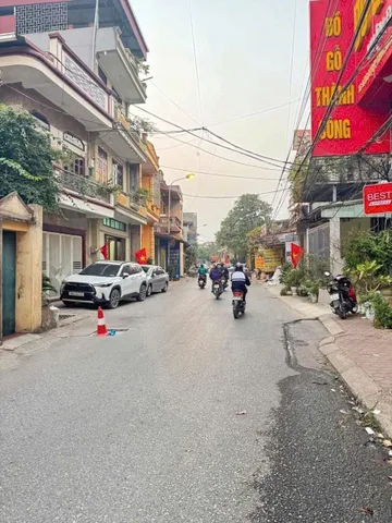 Bán đất lê phụng hiểu vệ an dt 58m2 + mt 6m + hướng ĐB giá 5.4 tỷ