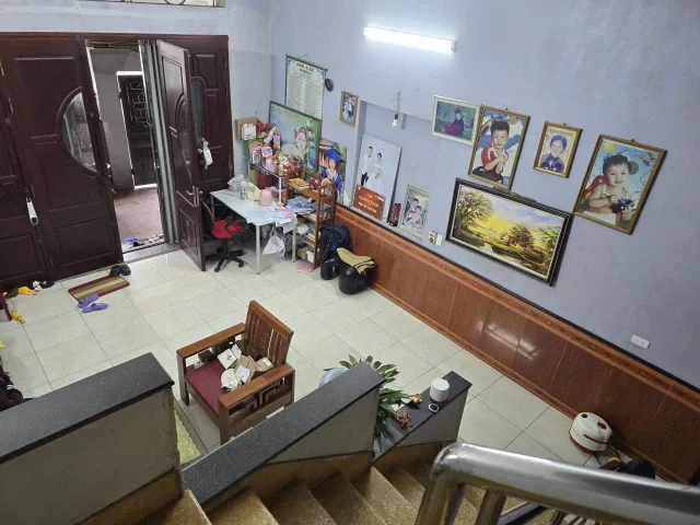 Bán lô góc 3 mặt tiền đường oto tránh p thị cầu dt 147m2 tặng 1 nhà 2 tầng 77m2 giá 4.85 tỷ