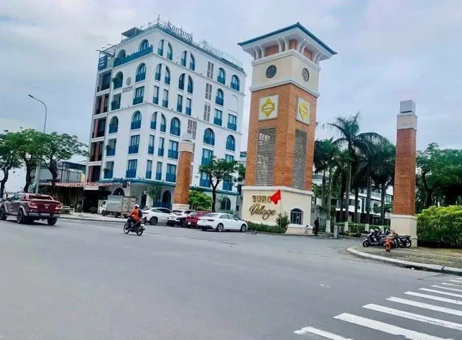 Cho thuê đất 2 mặt tiền Trần Hưng Đạo - ngay Euro Vilage