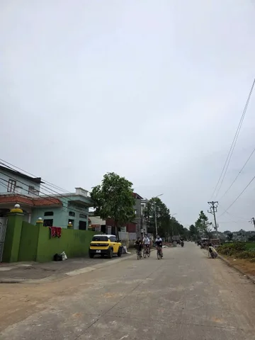 Bán kho chục chính kim chân đi do nha dt 337m2 + mt 10.18m giá 10.5 tỷ