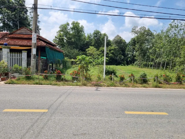 (L990) Đất Trung Lập, xã Phú Mỹ Hưng, dt 665m2, giá 3 tỷ 850 thương lượng