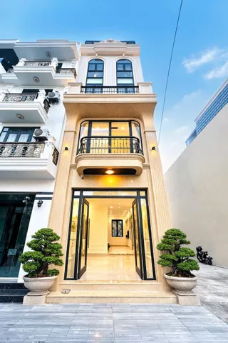 CHỦ THIỆN CHÍ BÁN ✨ CHÀO BÁN NHÀ 5 TẦNG THANG MÁY FULL NỘI THẤT KHU PHÂN LÔ TẠI SỞ DẦU