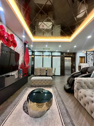 Bán nhà Hoàng Văn Thái - Thanh Xuân – Giá 22.9 tỷ – DT 60m² x 6 tầng – MT 6.7m – gara 2 ô tô, thang máy, lô góc