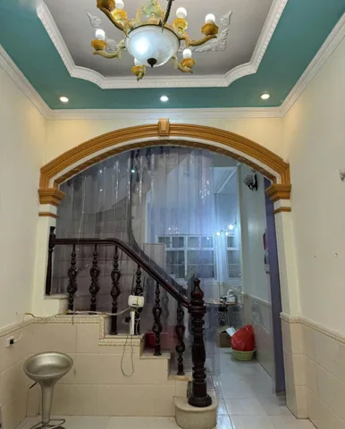 Cho Thuê Nhà Ngõ 25 Vũ Ngọc Phan - Láng Hạ 34M² 4 Tầng 5 Ngủ Full Đồ - 3 Thoáng - Giá Thuê 17tr
