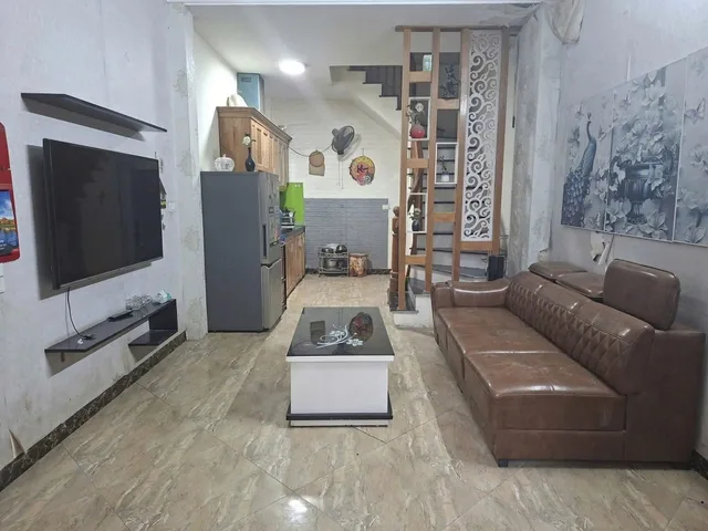 Cho Thuê Nhà Ngõ 272 Ngô Quyền - Hà Đông 31M² 5 Tầng - 3 Ngủ - Nội Thất Full - Giá Thuê 11tr