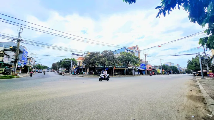 An Bình (Trấn Biên) | Nhà Hoàn Công - 3P.Ngủ | Đường Ôtô Thông | Gần Chợ & Nhà Thờ