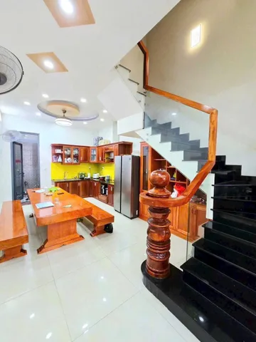 🚗 BÁN NHÀ 4 TẦNG - 78M2( 4*19.5), HOÀN CÔNG ĐỦ - KHÔNG QH -  NHÀ HẺM XE HƠI - GẦN ĐHTC MAKERTING, CHỢ LÒ LU - LONG TRƯỜNG, THỦ ĐỨC.(A)