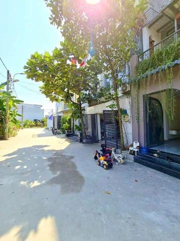 🚗 BÁN NHÀ 2 TẦNG - 50M2(4.2*12), HOÀN CÔNG - KHÔNG QH - HẺM XE HƠI - GẦN CHỢ, UBND - P. LONG TRƯỜNG, THỦ ĐỨC.(A)