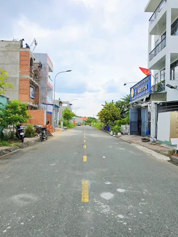 🚗 BÁN NHÀ 2 TẦNG - 85M2( 6*14.1) - HOÀN CÔNG - KHÔNG QH - HẺM XE HƠI 10M, VỈA HÈ - GẦN CHỢ, UBND - P. LONG TRƯỜNG, THỦ ĐỨC.(A)